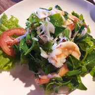เมนูของร้าน ร้านข้าวใหม่ปลามันAmphawa -