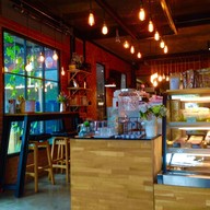 mama's cafe coffee&dessert