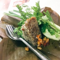 เมนูของร้าน น้ำเงี้ยว ป้าสุข