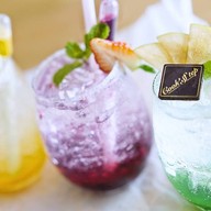 Tichakitchen โรงเรียนสอนทำอาหารลำลูกกา ลำลูกกา