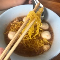 ก๋วยเตี๋ยวไทยใบตอง