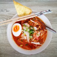 เมนูของร้าน ครัวคุณเหมียว ต้มยำหัวปลาหม้อไฟ