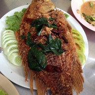 เมนูของร้าน เจ๊น้อยกระโทก โคราช