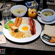 เมนูของร้าน Streats Cafe : ibis Styles Bangkok Khaosan Viengtai