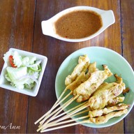 เมนูของร้าน ก๋วยเตี๋ยวไข่ คุณแหม่ม