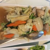 เมนูของร้าน ห้องอาหารสนามกอล์ฟแหลมฉบัง