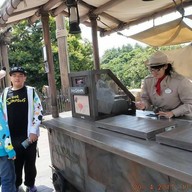 Tropic Al's Tokyo disneysea