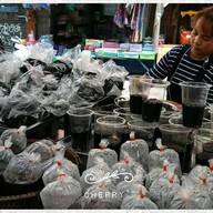 เมนูของร้าน เฉาก๊วยสดอาโก ตลาดบางปะกอก