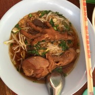 เมนูของร้าน ก๋วยเตี๋ยว-ไก่บ้าน