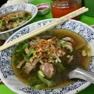 เมนูของร้าน เกาเหลาเนื้อวัวไร้เทียมทานราชวัตร