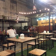 ร้านซอย 4 วชิรา