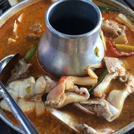 ร้านอาหารมุสลิมซ้อฝีย๊ะธารากระบี่