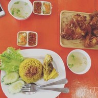 ไก่ทอดเดชา รังสิตคลอง 2