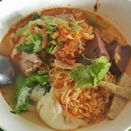 เมนูของร้าน ก๋วยจั๊บอุบลน้ำใส(เจ้าเก่า)