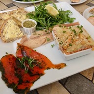 เมนูของร้าน Bibury Trout Farm Bibury