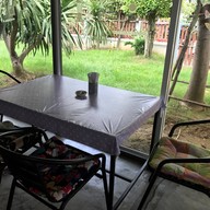 Cafe'de Bar