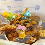 Giant Squid Central Plaza Rama2