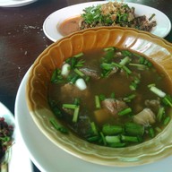 ร้านลาบหนองปลาขอ