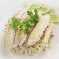 จริงใจดี ก๋วยเตี๋ยวเนื้อ ข้าวมันไก่