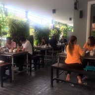 จริงใจดี ก๋วยเตี๋ยวเนื้อ ข้าวมันไก่