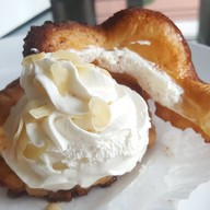 Chez Recamier The mall bangkapi