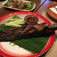 เมนูของร้าน Kumpoon Central World