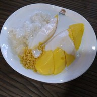 เมนูของร้าน เจ๊ทู่คลองเตย ก๋วยเตี๋ยวลูกชิ้นปลา สามแยกคลองเตย