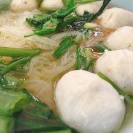 หอมโอชา 2 ถนน วัชรสฤษดิ์ (ตรงข้ามหอประชุมเปรมฯ)