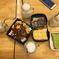 เมนูของร้าน นม หนม ประดิพัทธ์
