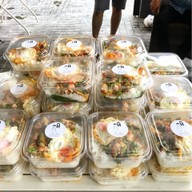 จริงใจดี ก๋วยเตี๋ยวเนื้อ ข้าวมันไก่