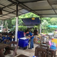 บรรยากาศ ครัวข้าวหอม ข้าวแกงปักษ์ใต้ ประจวบคีรีขันธ์