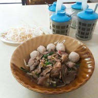 ก๋วยเตี๋ยวเนื้อตุ๋นรสยอด