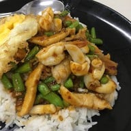 เมนูของร้าน ครัวคุณกรองแก้วกุน