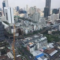 บรรยากาศ Mistral Restaurant Pullman Bangkok Hotel G