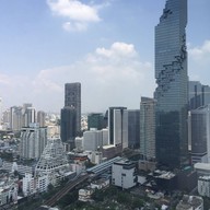 บรรยากาศ Mistral Restaurant Pullman Bangkok Hotel G