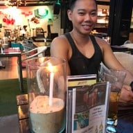 บรรยากาศ Red Steps