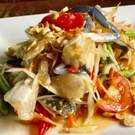 ร้านสวนอาหารจานเพชร