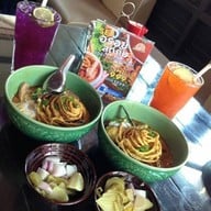 เมนูของร้าน ข้าวซอยอินทนนท์ กาดฝรั่ง