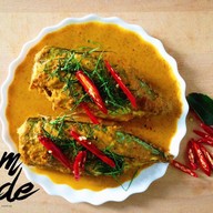 เมนูของร้าน อาหารใต้ ขนมจีนแกงใต้ Mommade ปลาสลิด ปลาช่อน แดดเดียว ซอยเฉลิมพระเกียรติ ร9 ซอย 67