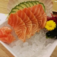 เมนูของร้าน Tomi Sushi