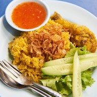 เมนูของร้าน ข้าวหมกไก่คอนแวนต์ ข้าวหมกไก่คอนแวนต์ เจ้าเดิม เจ้าเดียวกับซ.คอนแวนนะคะ เข้าทางเจริญราษฏร์ซอย10ได้ค่ะ