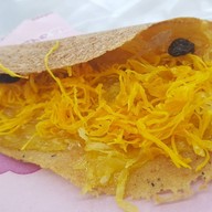 ขนมเบื้องผาคำ