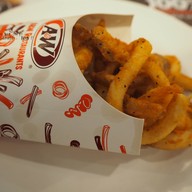 เมนูของร้าน A&W RESTAURANTS สยามสแควร์