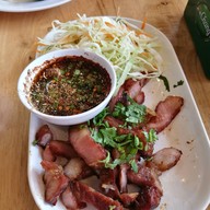 ตำนัวนัว E-San Restaurant
