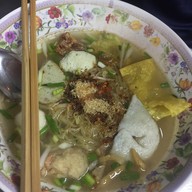 เมนูของร้าน ลูกชิ้นปลาเยาวราช