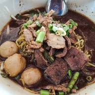 ร้านองุ่น
