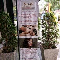 Lavish Salon and Spa ศาลาแดง
