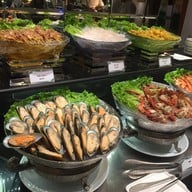 Cafe Laurel Evergreen Laurel Hotel