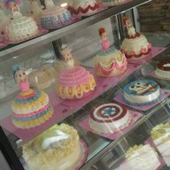 Hug Bakery