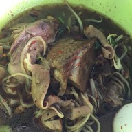 ก๋วยเตี๋ยวเป็ด จอมยุทธ บางปลา